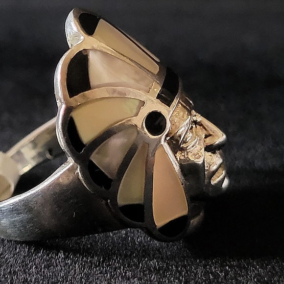 925 Silver Ring Onyx & MOP - Picture 3 of 6